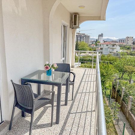 באר Gosa Apartments מראה חיצוני תמונה