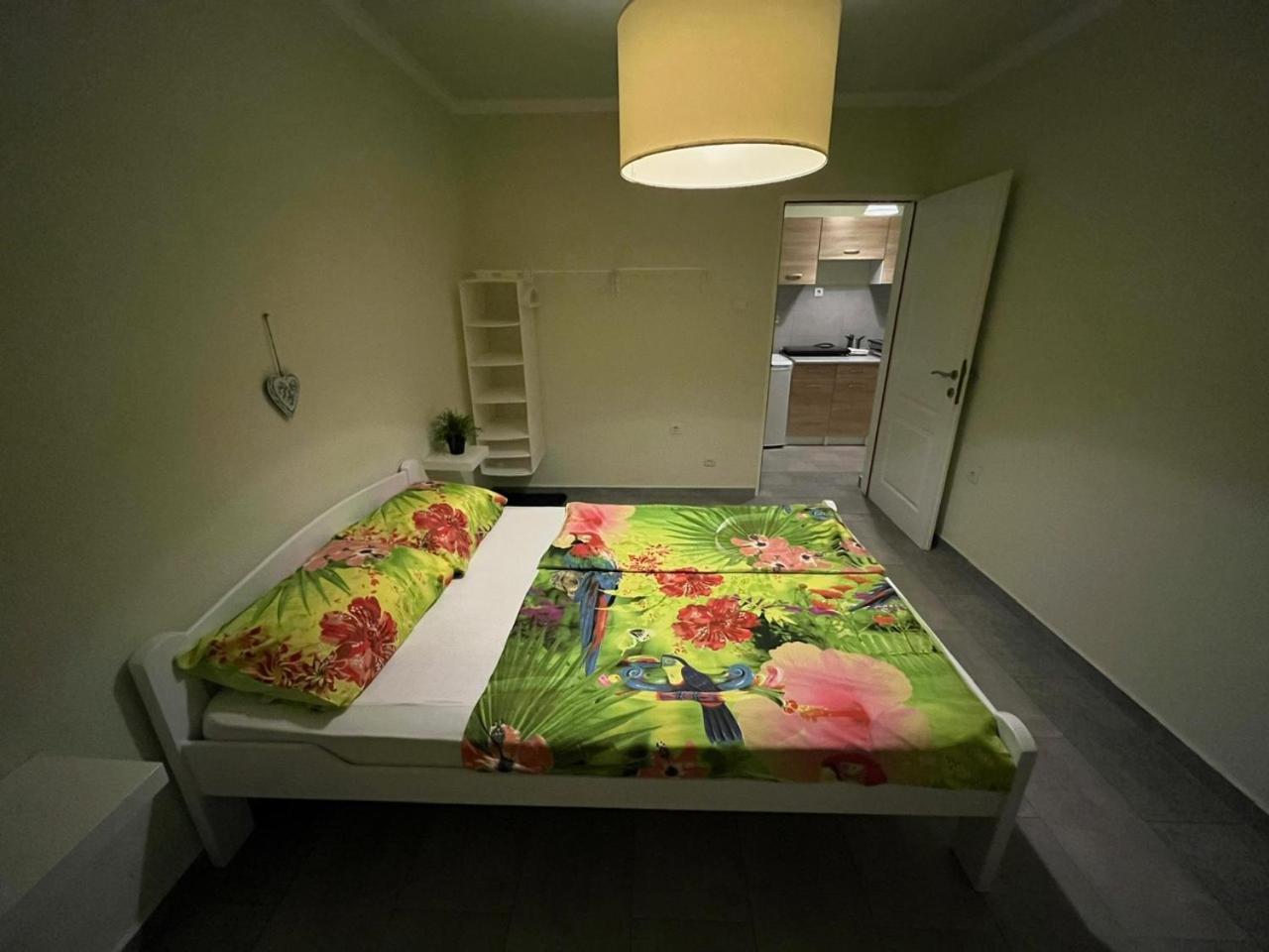 באר Gosa Apartments מראה חיצוני תמונה