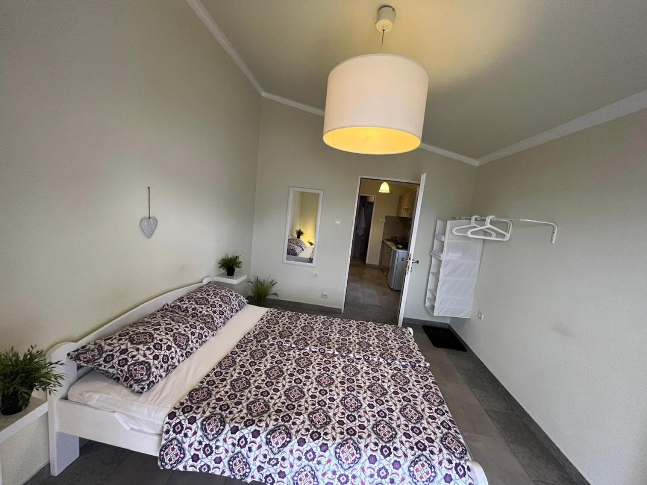 באר Gosa Apartments מראה חיצוני תמונה