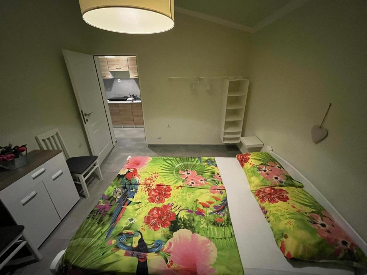 באר Gosa Apartments מראה חיצוני תמונה